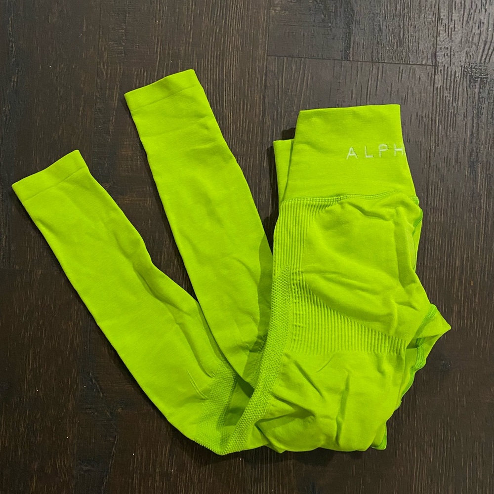 Alphalete Voltage Leggings